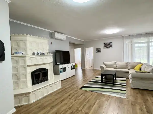 Eladó családi ház, Eger 6 szoba 220 m² 104.99 M Ft