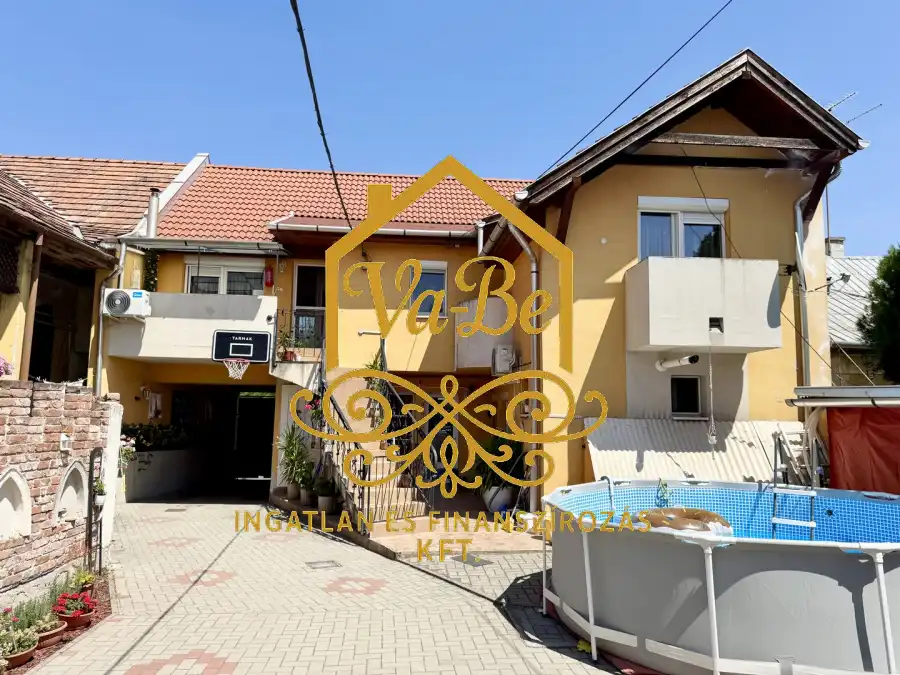 eladó családi ház, Eger