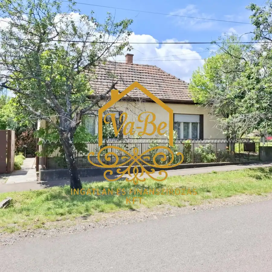 eladó családi ház, Kisnána