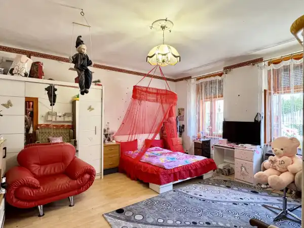 Eladó téglalakás, Eger 2 szoba 68 m² 35 M Ft