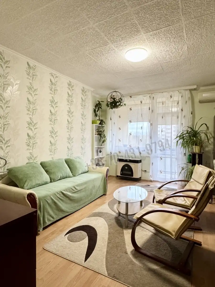 eladó téglalakás, Eger